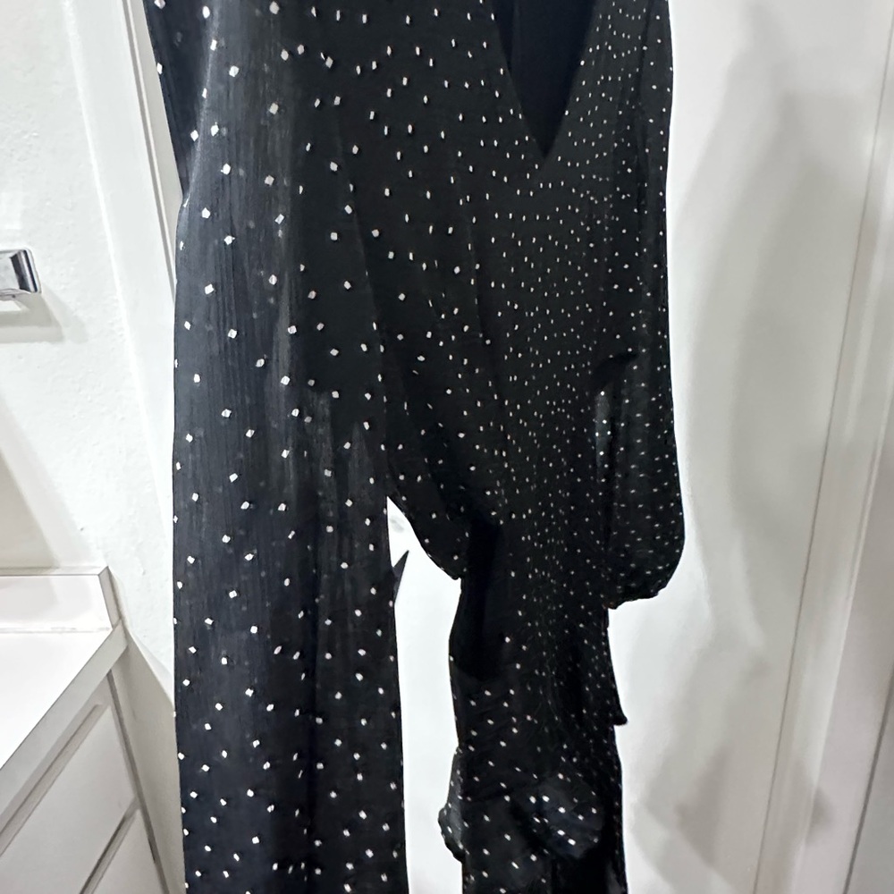 Dressy elegant boutique style polkadot knee length dress xs new w/ tags